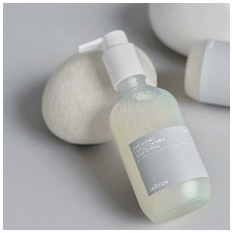 Гель для умывания мягкий с африканским миротамнусом - Celimax Dual barrier mild gel cleanser, 200мл