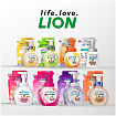Жидкое пенное мыло для рук (медовые цветы) 200мл LION Ai kekute Foam handsoap honey flower 200ml