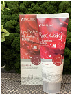 Пенка увлажняющая с розовой водой 100мл 3W CLINIC Rose Water Cleansing Foam